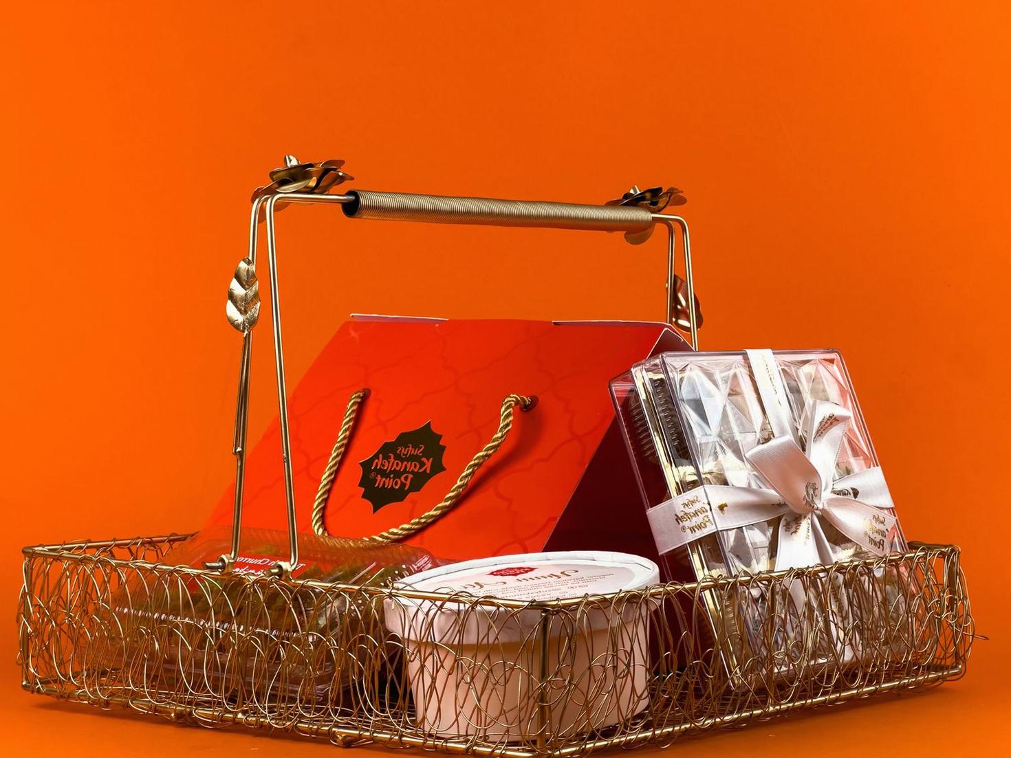 Gourmet Treat Basket