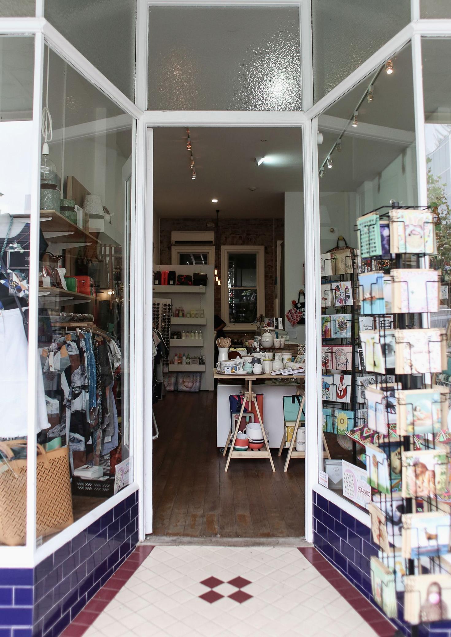 Newgrowoptions Shop Interior